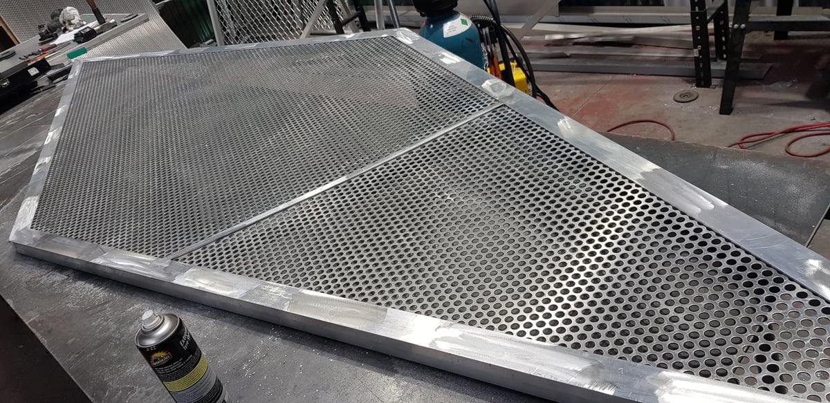 Heavy plant equipment weld repair — excavator bucket — ArcForce Welding